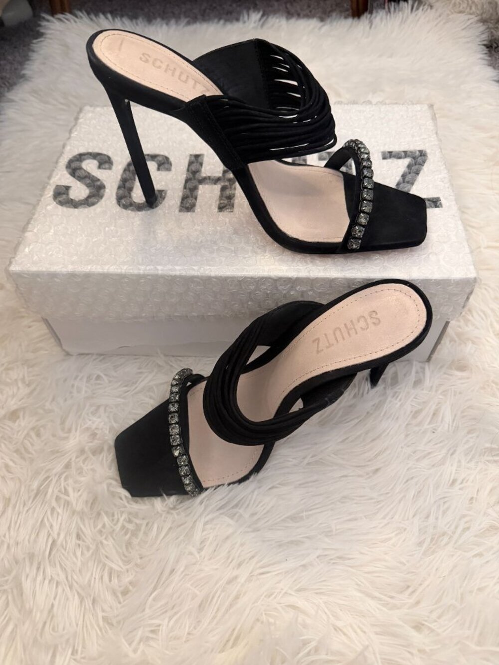 NIB Schutz Kimber Black Leather Stiletto Heels With Rhinestone Accent Size 7B